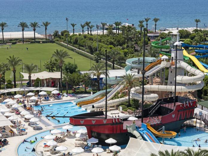 Titanic Deluxe Lara - poilsinė kelionė - NNN