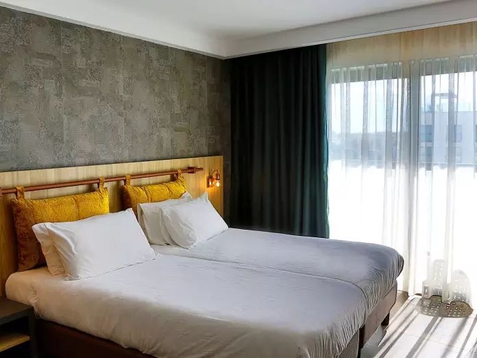 Ivy - poilsinė kelionė - NNN