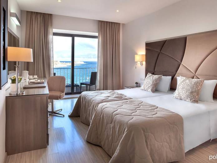 Plaza Regency - poilsinė kelionė - NNN