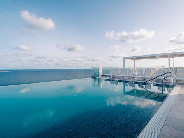 Seaview Hotel - poilsinė kelionė | NoriuNoriuNoriu