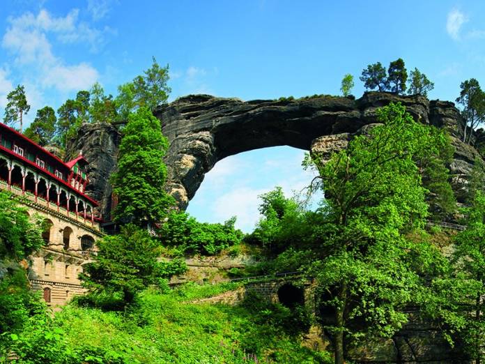 Čekija ir Pietų Lenkija - pažintinė kelionė - NNN