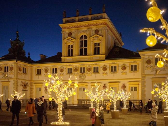Kalėdinė Varšuva - šventinė kelionė - NNN
