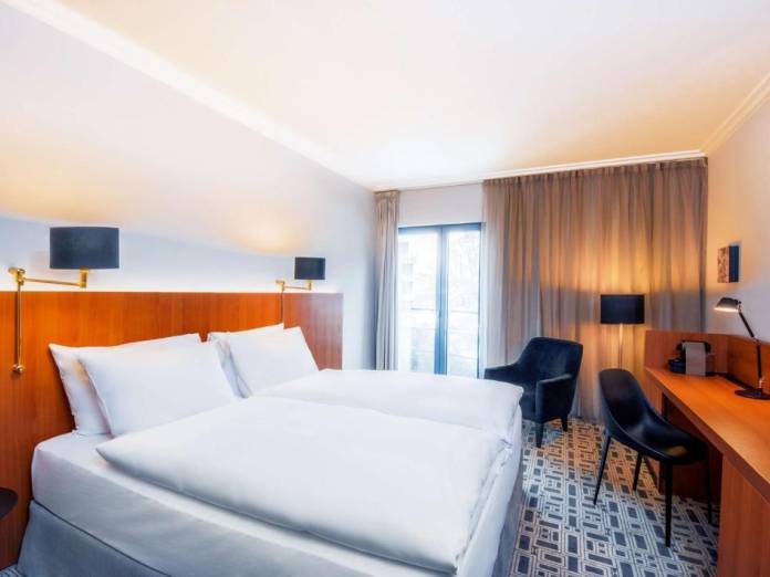 NH Prague City -  trumpas pabėgimas - NNN