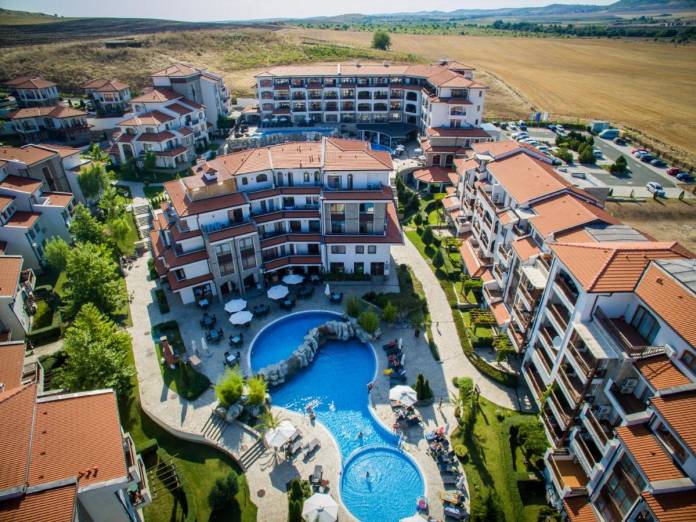 Vineyards Resort - poilsinė kelionė - NNN