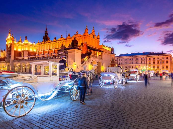 Kalėdinė Krokuva ir Zakopanė - šventinė kelionė - NNN