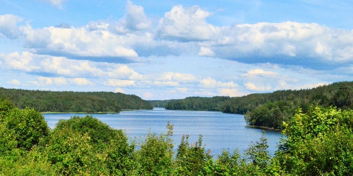 Stovyklavietės prie ežero Lietuvoje - Noriu Noriu Noriu
