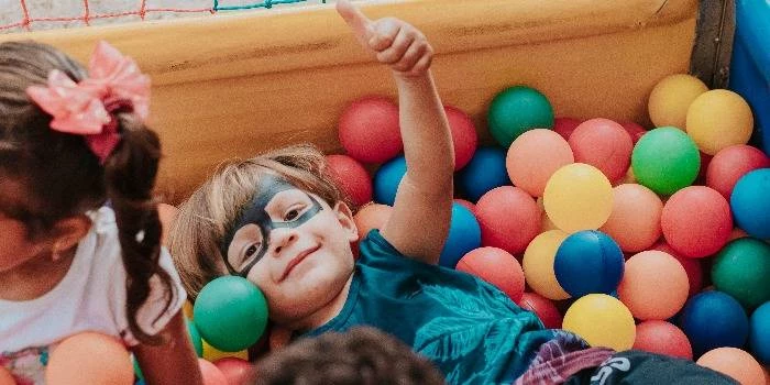 Pramogaukite su vaikais: 15 šauniausių vietų Vilniuje!