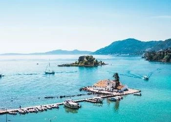 Korfu - viena žaviausių Graikijos salų. TOP lankytinos vietos, kurių negali praleisti.