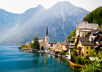 Zalcburgas - vartai į Alpes. Žavusis miestas Austrijoje.