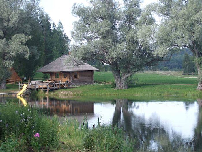 Mārcienas muiža - Viešbučiai Maduonos savivaldybėje