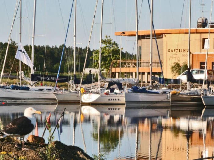 Kapteiņu Osta - Viešbučiai Salacgryvoje